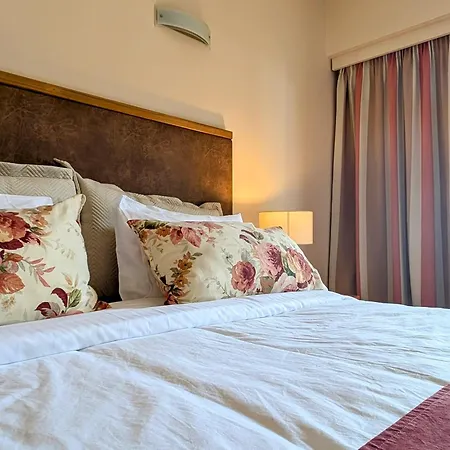 Hotel Althea 3*