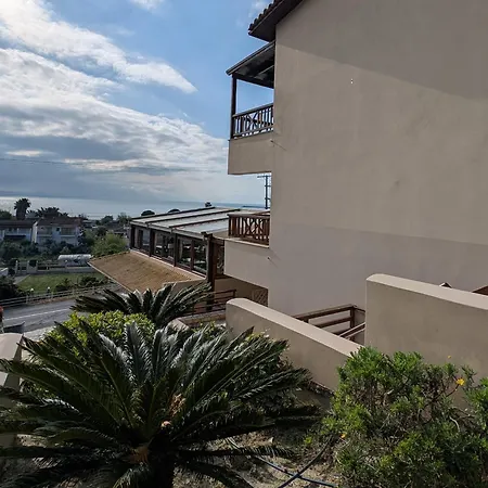 Althea Отель 3*