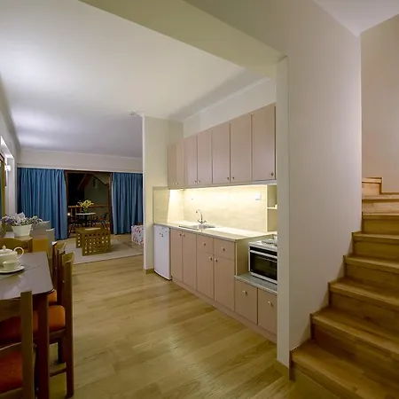 Althea كاتاكولو